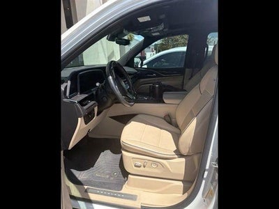 2022 Cadillac Escalade ESV Premium Luxury