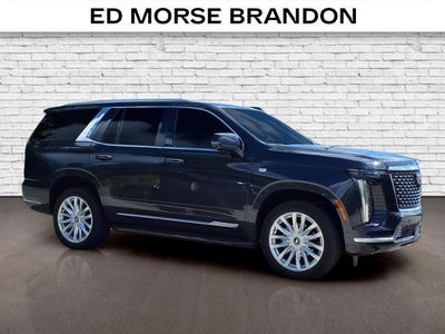 2025 Cadillac Escalade Luxury