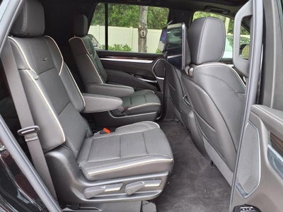 2026 Cadillac Escalade Luxury