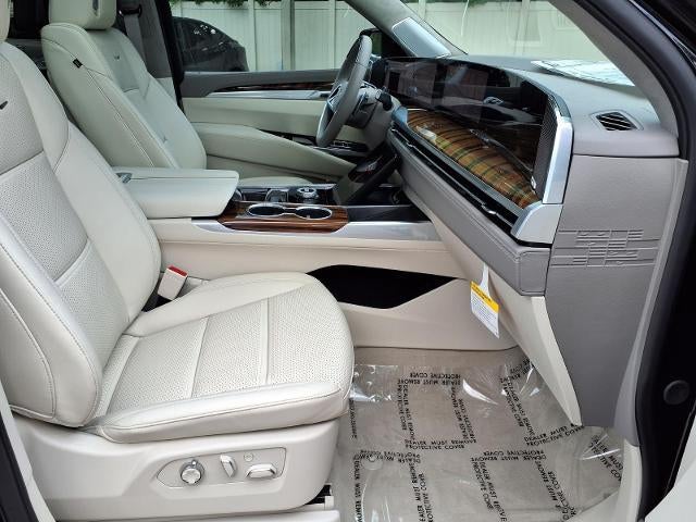 2026 Cadillac Escalade Platinum Luxury