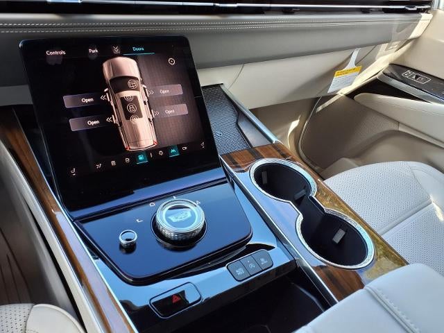 2026 Cadillac Escalade Platinum Luxury