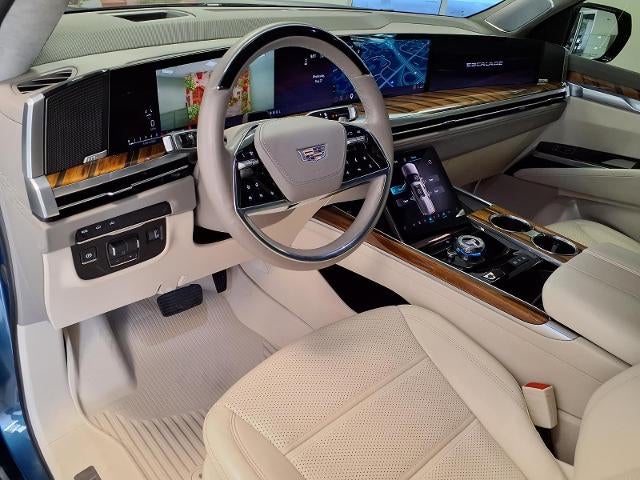 2025 Cadillac Escalade Premium Luxury Platinum