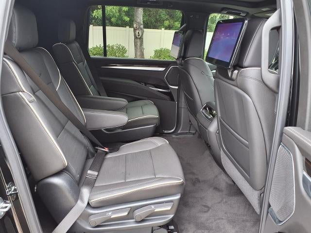 2026 Cadillac Escalade ESV Luxury