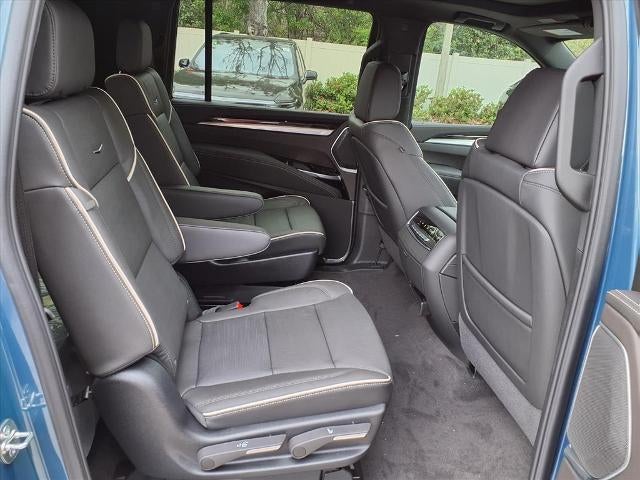 2026 Cadillac Escalade ESV Luxury