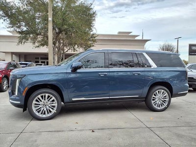 2026 Cadillac Escalade ESV Luxury