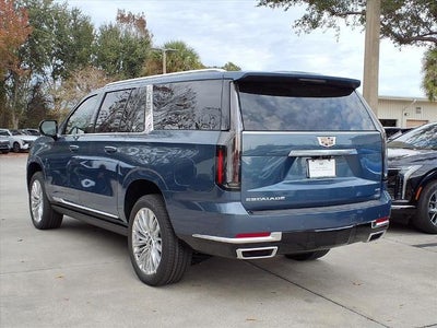 2026 Cadillac Escalade ESV Luxury