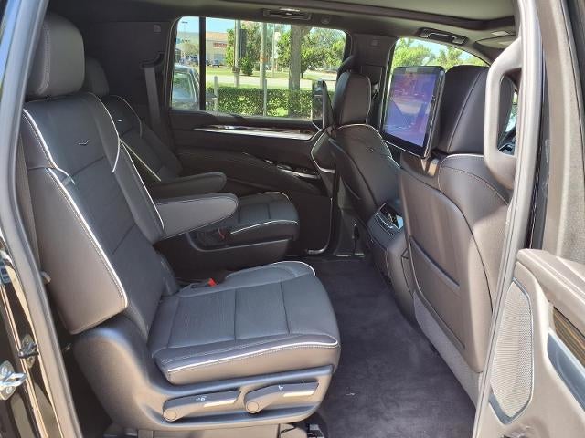2026 Cadillac Escalade ESV Luxury