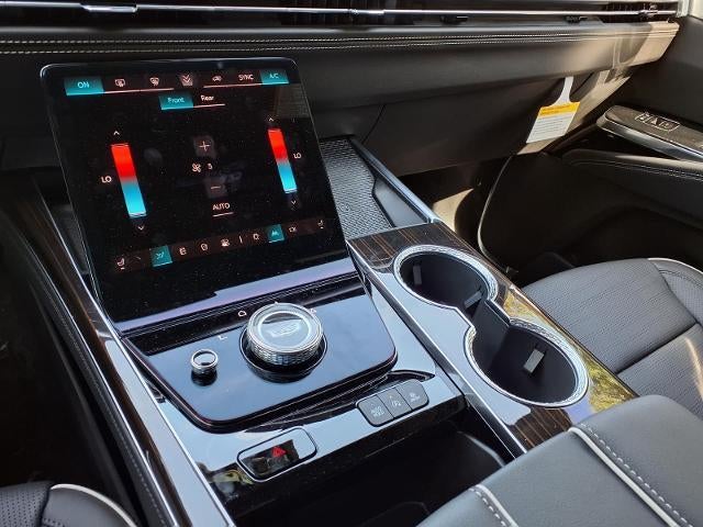 2026 Cadillac Escalade ESV Luxury