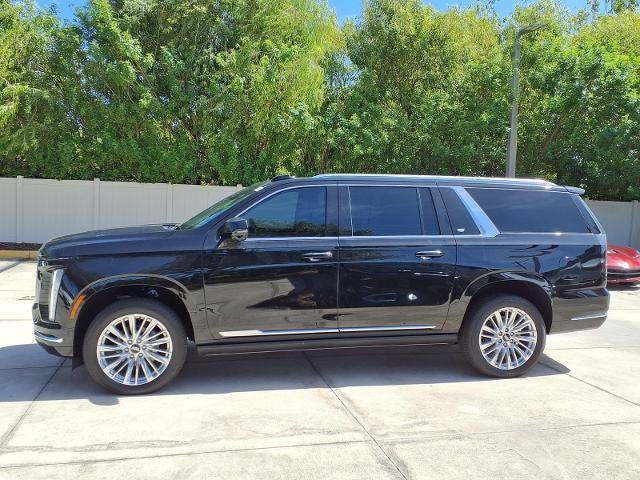 2026 Cadillac Escalade ESV Luxury