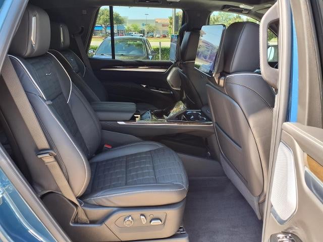 2026 Cadillac Escalade Platinum Sport