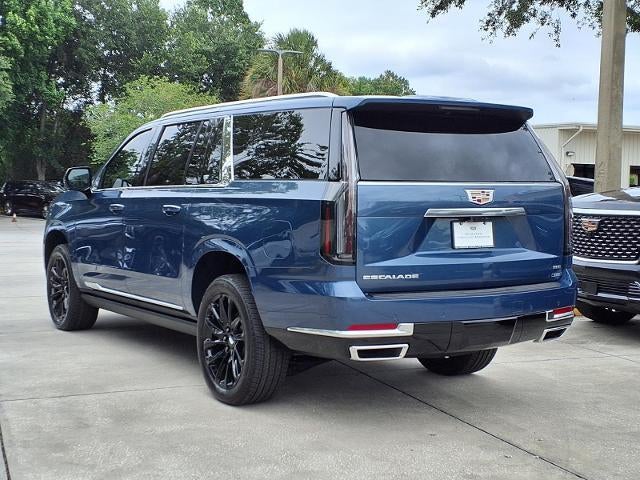 2026 Cadillac Escalade ESV Luxury