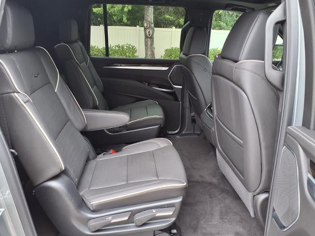 2026 Cadillac Escalade ESV Luxury