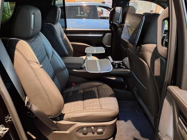 2027 Cadillac Escalade ESV AWD V-Series