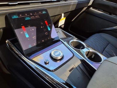 2025 Cadillac ESCALADE IQ Luxury 1