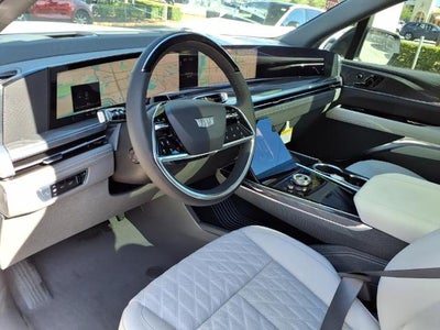 2025 Cadillac ESCALADE IQ Luxury 1