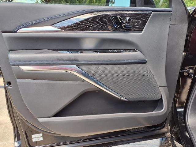 2026 Cadillac ESCALADE IQ Luxury