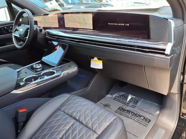 2026 Cadillac ESCALADE IQ Luxury
