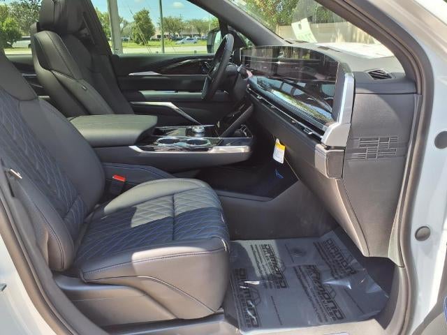 2026 Cadillac ESCALADE IQ Sport