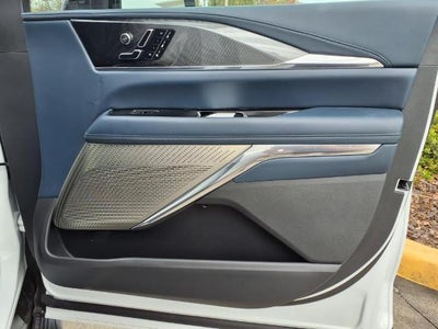 2025 Cadillac ESCALADE IQ Sport 2