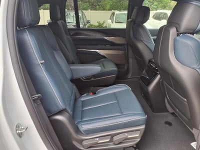 2025 Cadillac ESCALADE IQ Sport 2