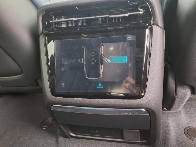 2025 Cadillac ESCALADE IQ Sport 2