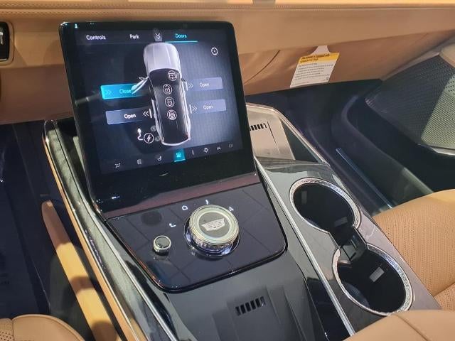 2025 Cadillac ESCALADE IQ Sport 2