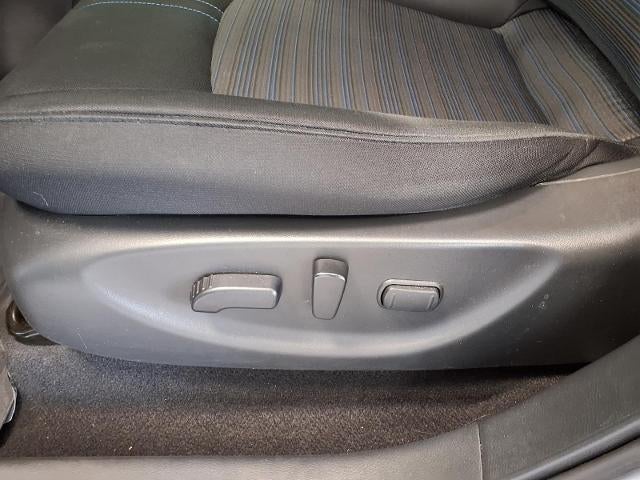 2022 Nissan LEAF SV