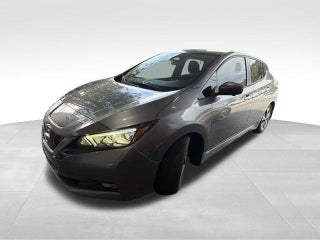 2022 Nissan LEAF SV