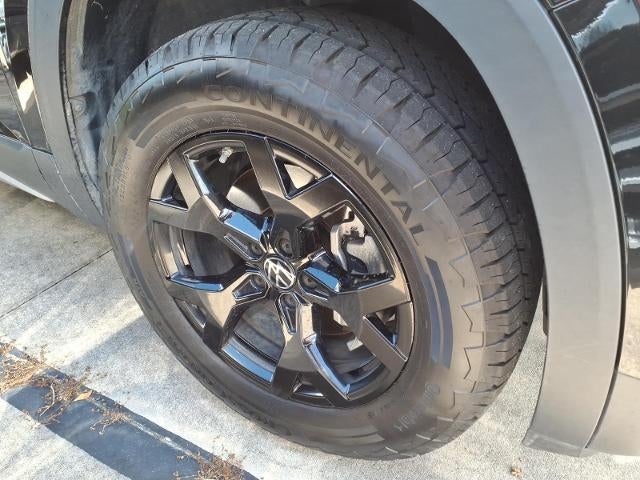 2024 Volkswagen Atlas 2.0T Peak Edition SEL