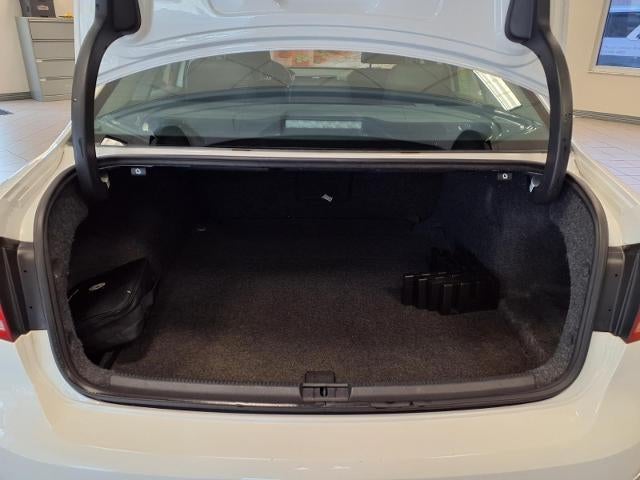 2015 Volkswagen Passat 1.8T SEL Premium