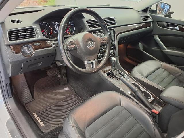 2015 Volkswagen Passat 1.8T SEL Premium
