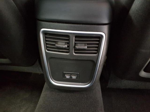 2022 Chrysler 300 Touring L