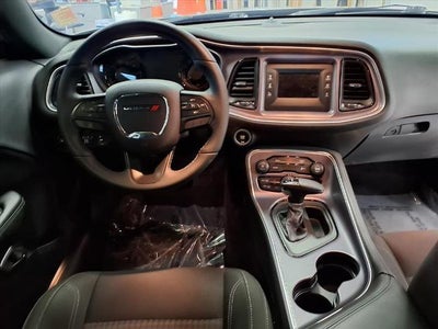 2017 Dodge Challenger SXT