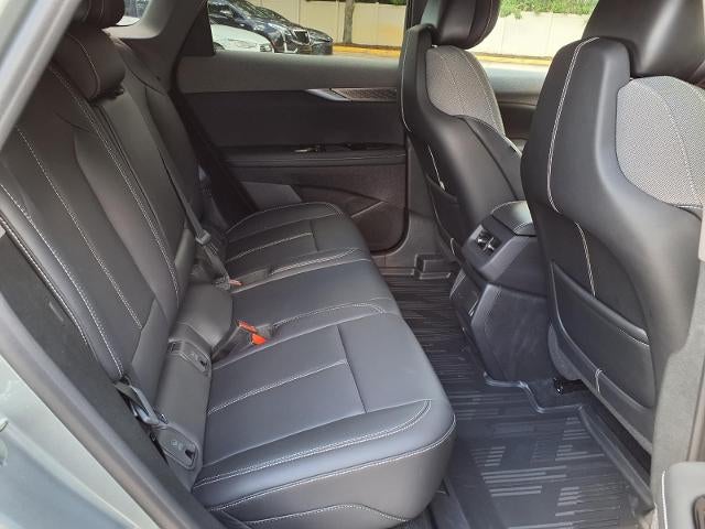 2027 Cadillac OPTIQ Luxury