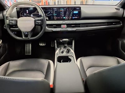 2025 Kia K4 GT-Line Turbo