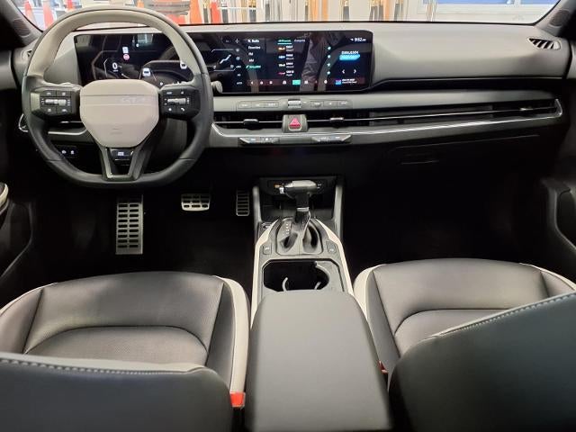 2025 Kia K4 GT-Line Turbo