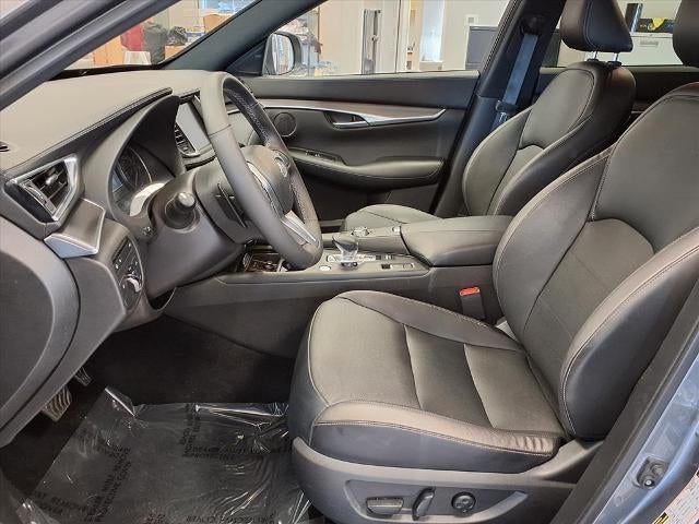 2022 INFINITI QX50 LUXE