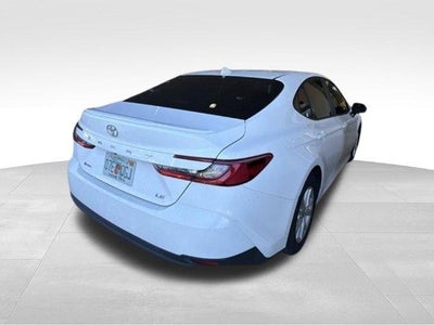2025 Toyota Camry LE