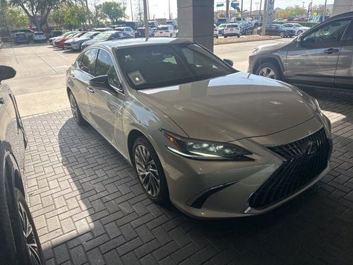 2024 Lexus ES ES 300h Ultra Luxury