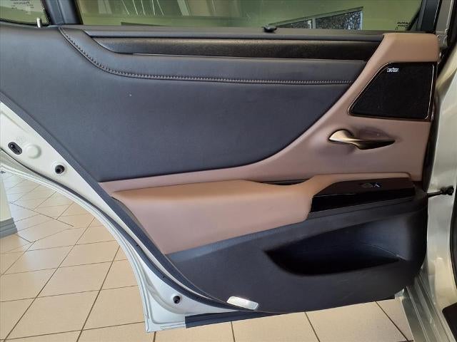 2024 Lexus ES ES 300h Ultra Luxury