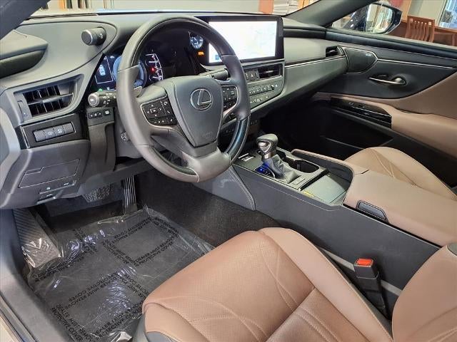 2024 Lexus ES ES 300h Ultra Luxury