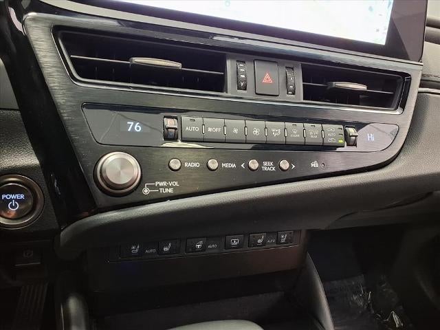 2024 Lexus ES ES 300h Ultra Luxury