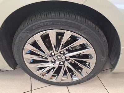 2024 Lexus ES ES 300h Ultra Luxury