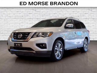 2019 Nissan Pathfinder SL