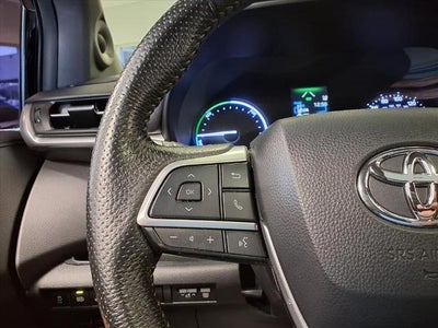2022 Toyota Sienna XLE Woodland Edition