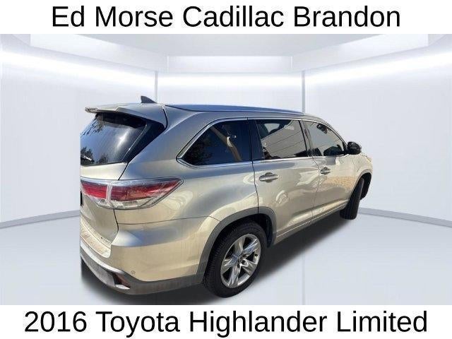 2016 Toyota Highlander