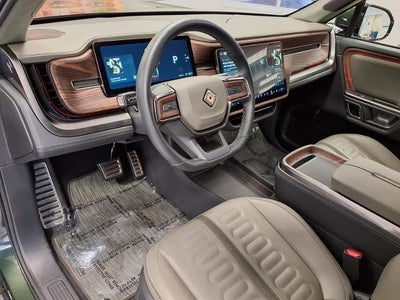 2023 RIVIAN R1T Adventure
