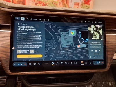 2023 RIVIAN R1T Adventure