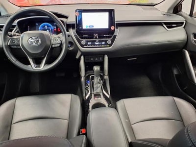 2025 Toyota Corolla Cross XLE