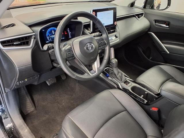 2025 Toyota Corolla Cross XLE